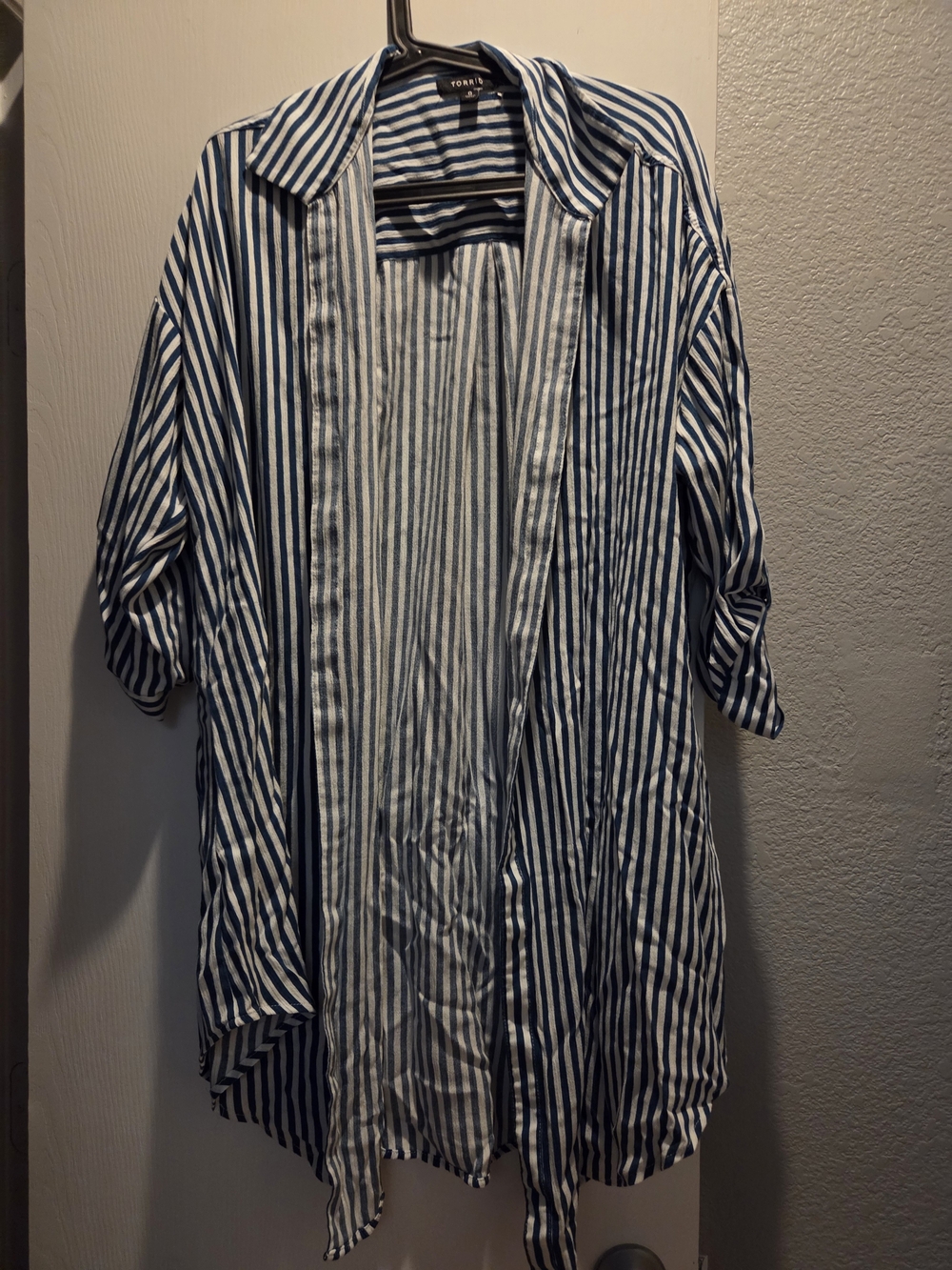 torrid Teal and White Vertical Striped Button-Down Shirt, Sz 0